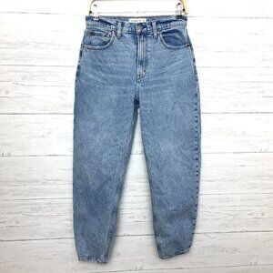 Abercrombie & Fitch Women's Jeans The 80's Mom High Rise Distressed size 27